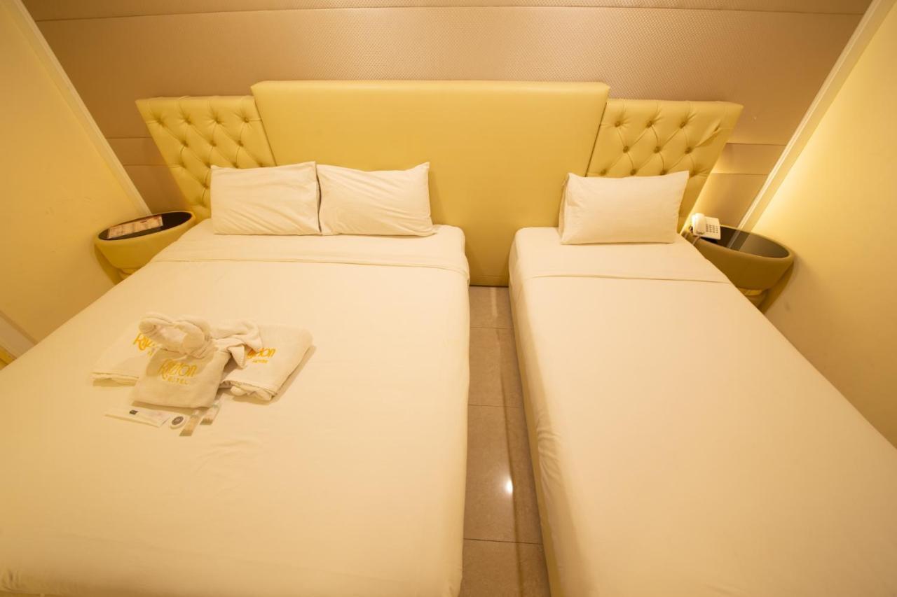 Ritzton Hotel Johor Bahru Kültér fotó