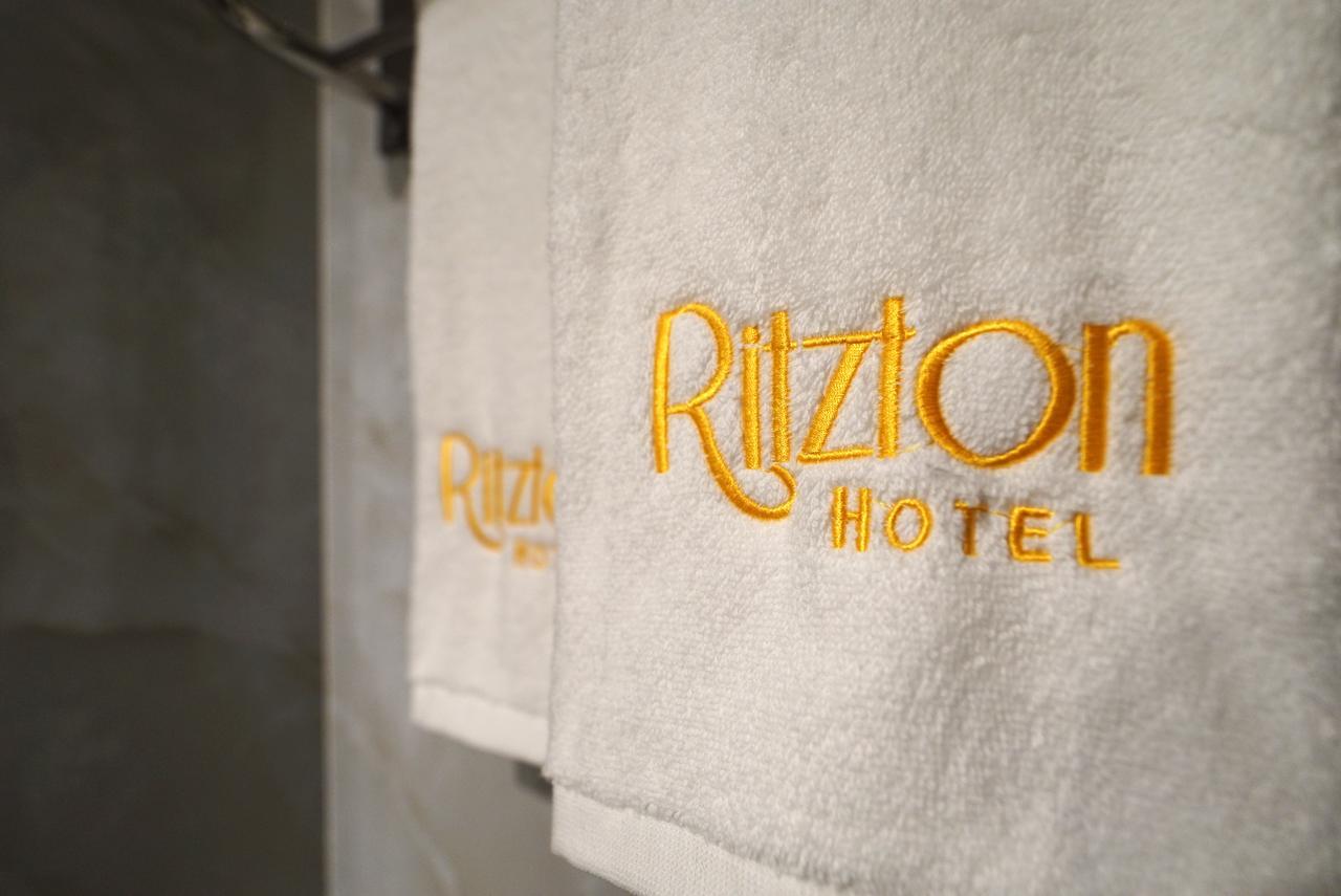 Ritzton Hotel Johor Bahru Kültér fotó